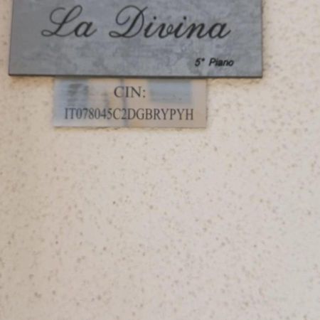 La Divina Apartamento Cosença Exterior foto
